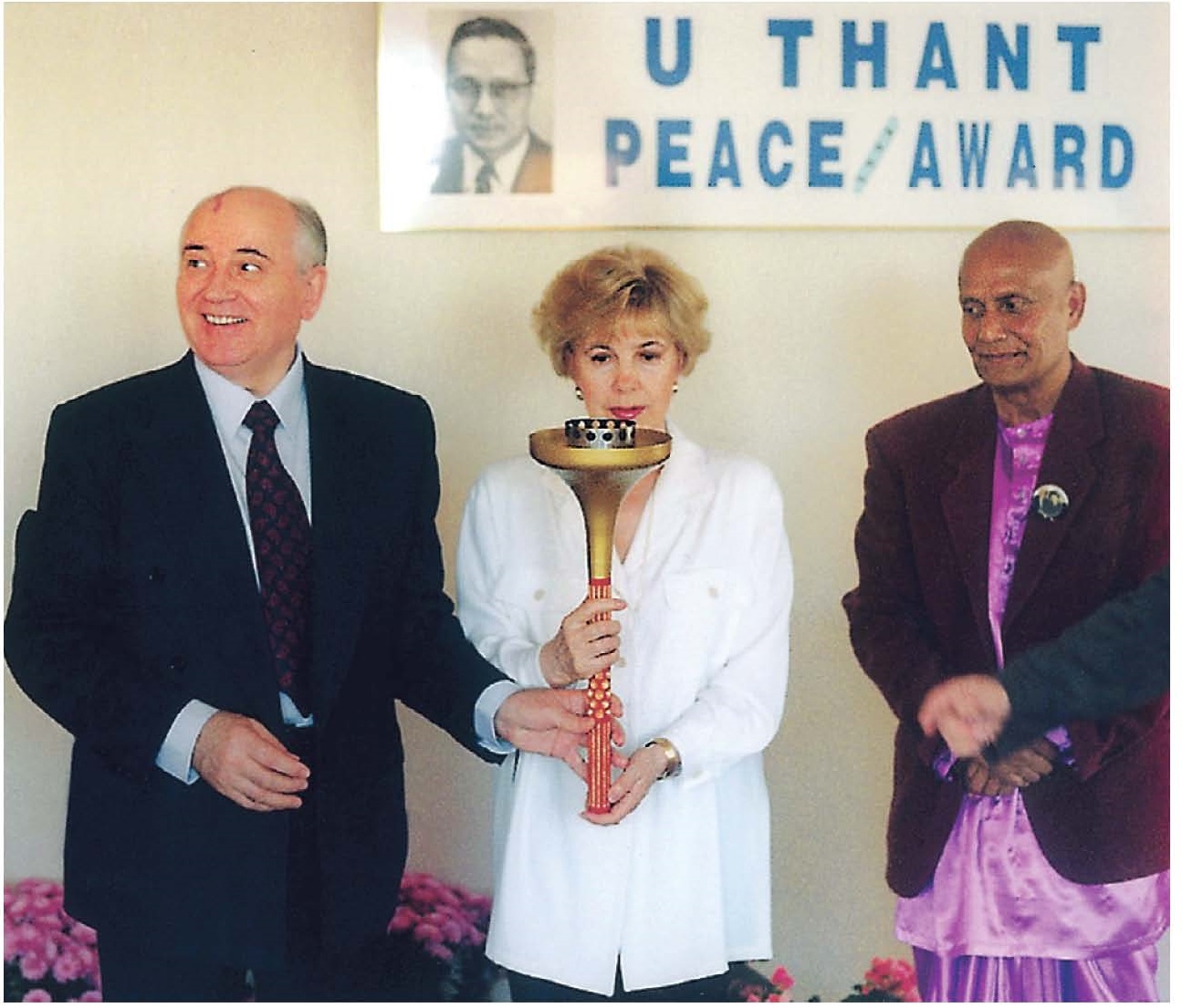 U Thant Peace Award